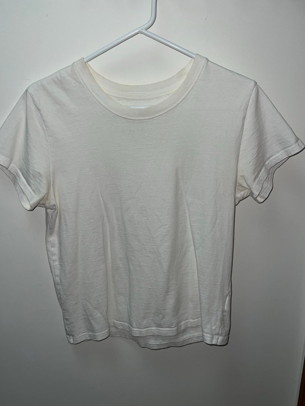 Urban Outfitters White Classic Baby Tee Size M